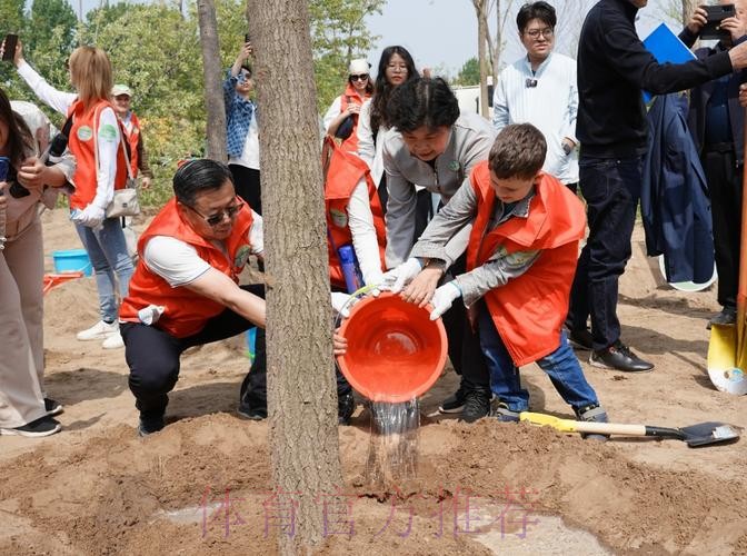 中国-东盟青少年共植友谊林 中国-东盟青少年共植友谊林