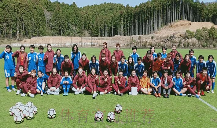 中国国家女子足球队黄队抵达日本静冈 以赛代练做好国家队人才储备 中国国家女子足球队黄队抵达日本静冈 以赛代练做好国家队人才储备