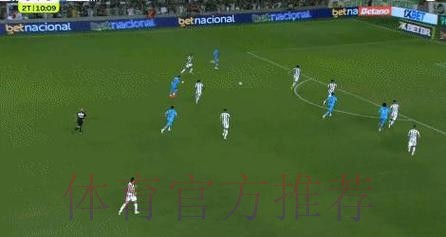 33岁内马尔狂飙:18分钟戴帽 逃离降级区!全队跪地庆祝 33岁内马尔狂飙:18分钟戴帽 逃离降级区!全队跪地庆祝