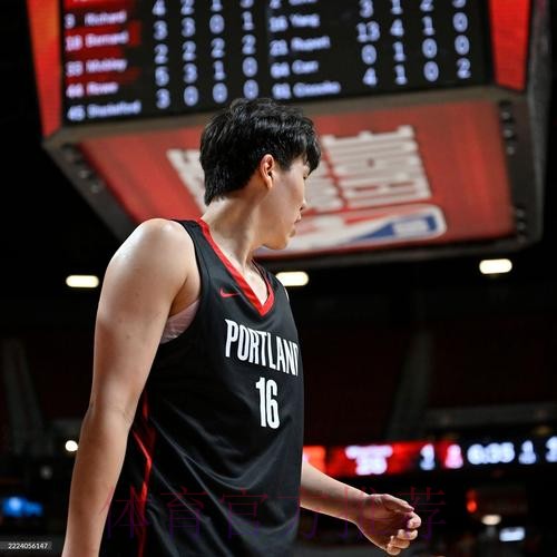 杨瀚森3分3板2助阿夫迪亚41分 开拓者1分险胜火箭