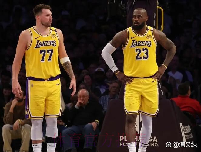 阿莱贾-马丁:我就是那种享受防守的球员,整晚都在拼抢缠斗 阿莱贾-马丁:我就是那种享受防守的球员,整晚都在拼抢缠斗